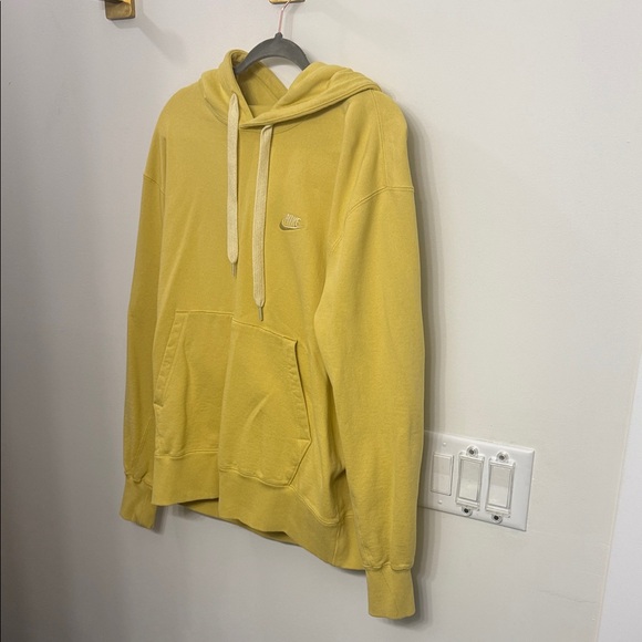 mustard yellow nike hoodie